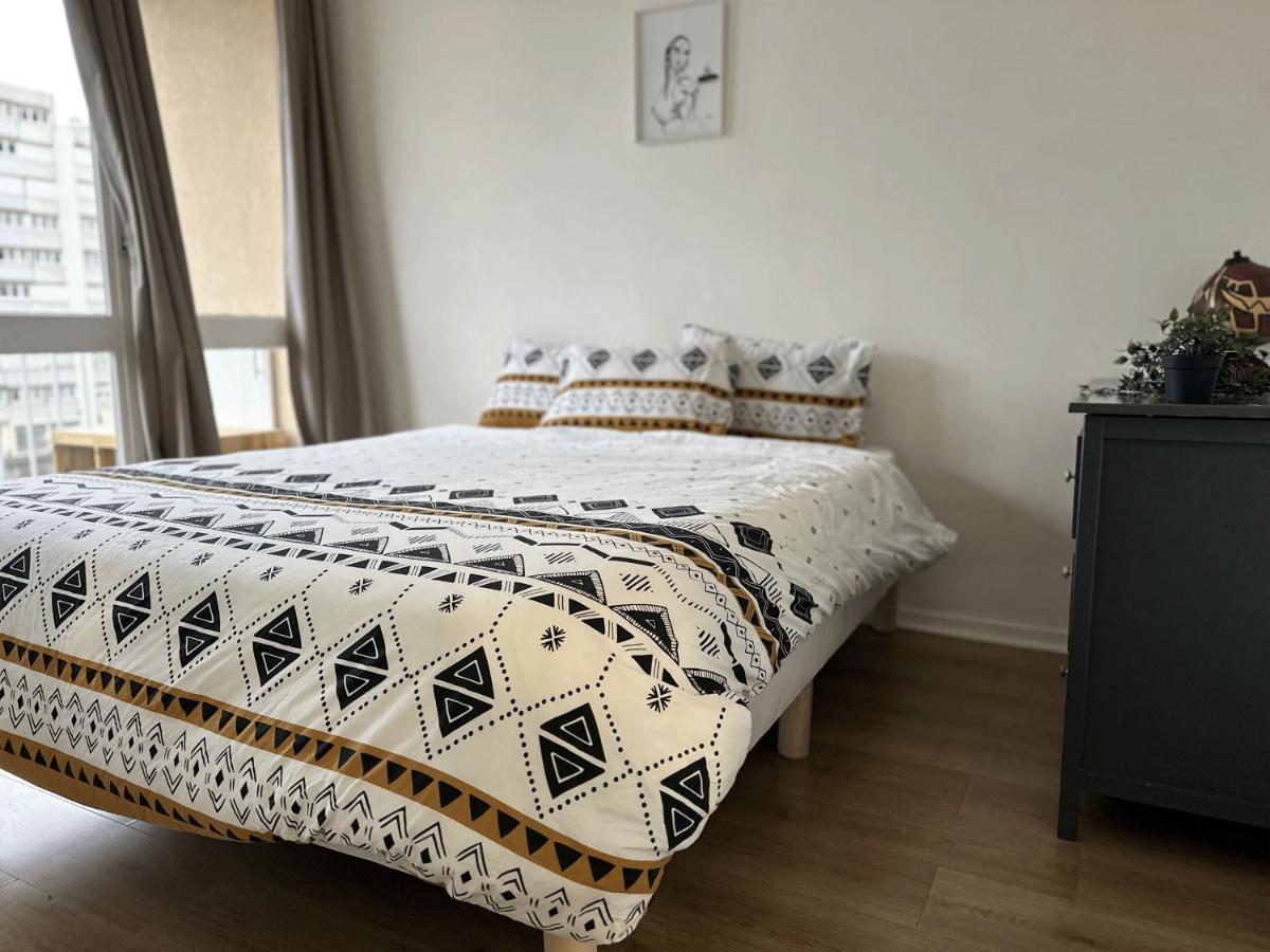 Apartamento L'Ecrin De La Mairie Bois-Colombes Exterior foto
